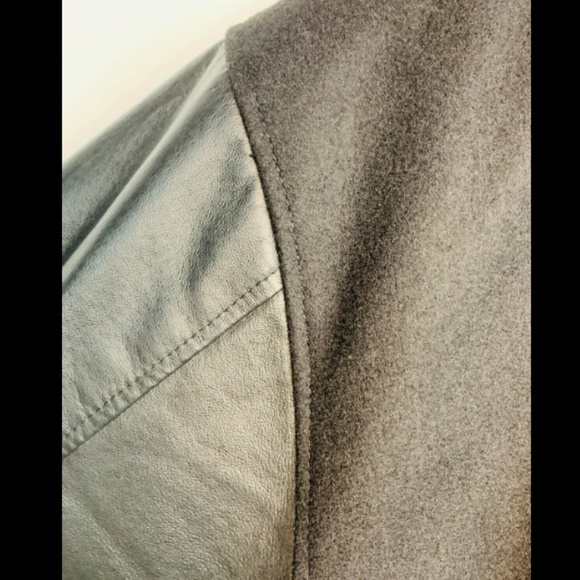 GILMORE GIRLS Cast & Crew Gift Varsity Jacket Lthr - Picture 5 of 7